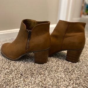 Torrid Brown/Cognac Zip Side Ankle Bootie, Size 10W